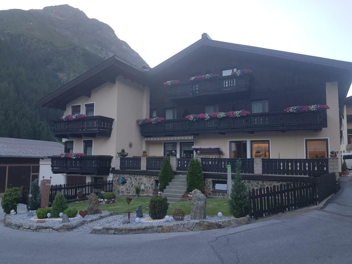 ザンクト・レオンハルト・イム・ピッツタール Haus Margret Bed & Breakfast エクステリア 写真